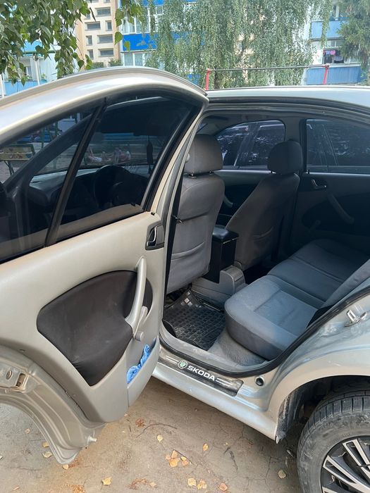 Skoda Oktavia 2001 рік 3700 +торг