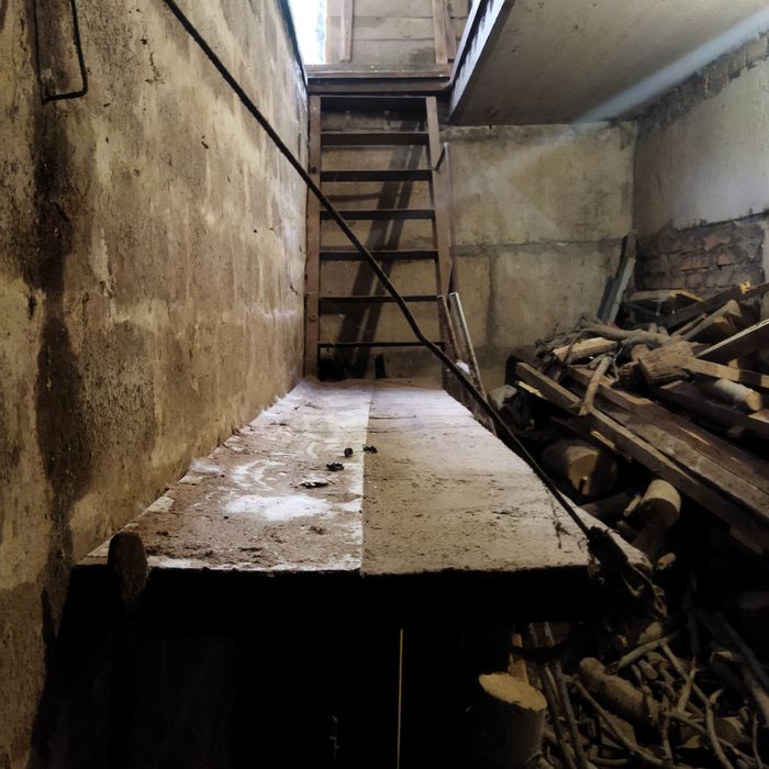 Продам гараж под склад