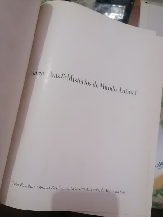 Livro Maravilhas e Mistérios do mundo animal