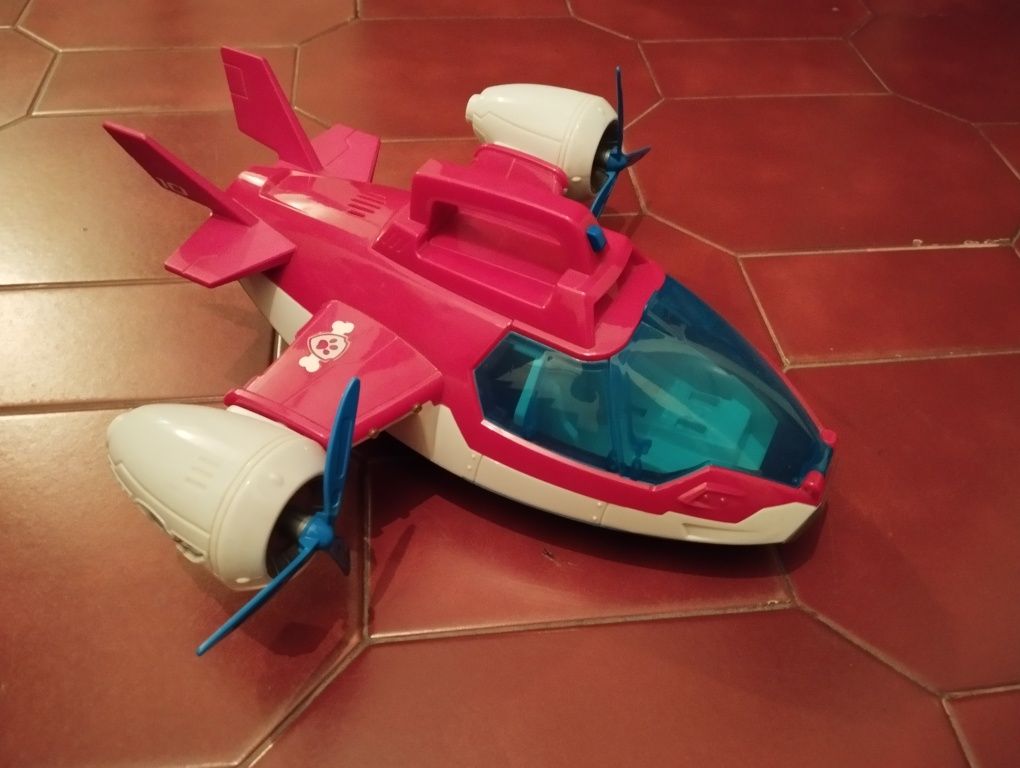 Avião patrulha Pata