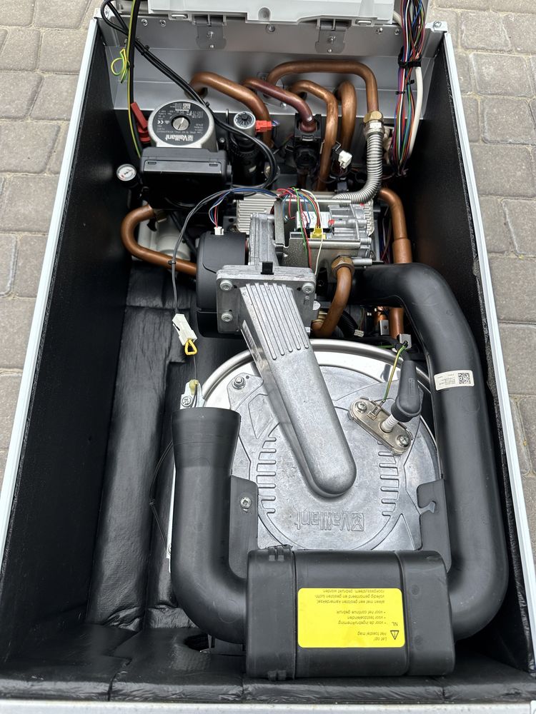 2014 Вайлант Vaillant T9 24kw Конденсаційний 2-кнтр газ котел