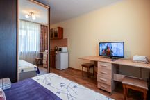 1-ком) пр. Гагарина 76. АТБ, стоянка, госпиталь