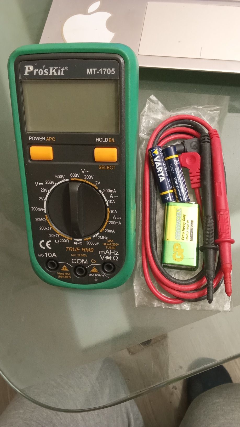 Multímetro Pro'skit MT-1705 completo com todos os acessórios