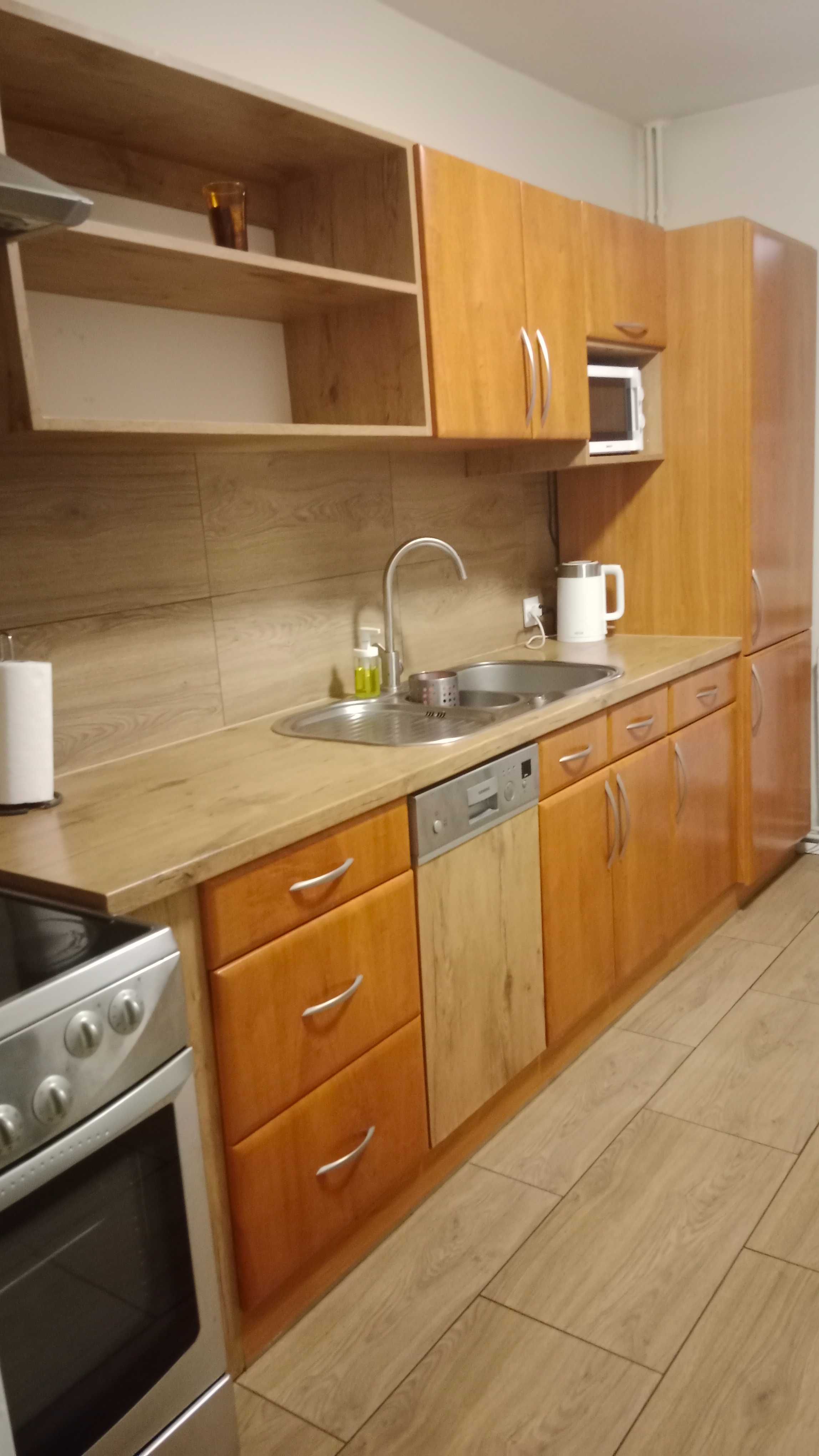Noclegi Mikołów, dom pokoje kwatery mieszkanie hostel pracowników firm