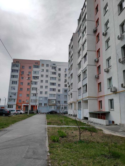 33000 ЖК Ньютона ГАЗ Продам 2 комнатную квартиру Ньютона 106,S-56м AS