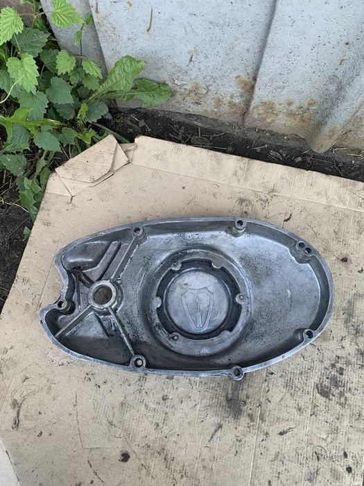 Кришка щеплення Иж Юпитер 3-01 ліва