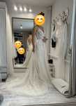 Suknia ślubna Hyperion Pronovias