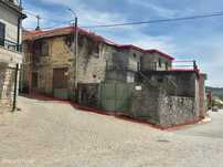 Moradia T4 para venda
