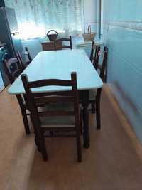 Mesa de cozinha madeira maciça, pedra mármore e 6 cadeiras de oferta