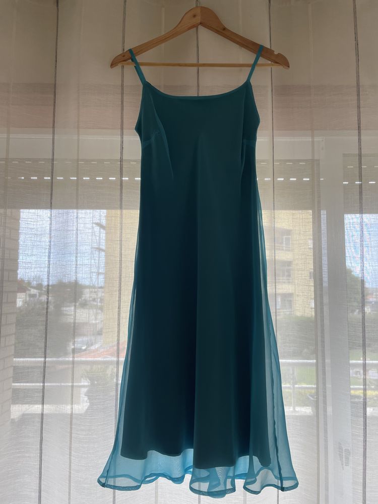 Vestido azul turquesa