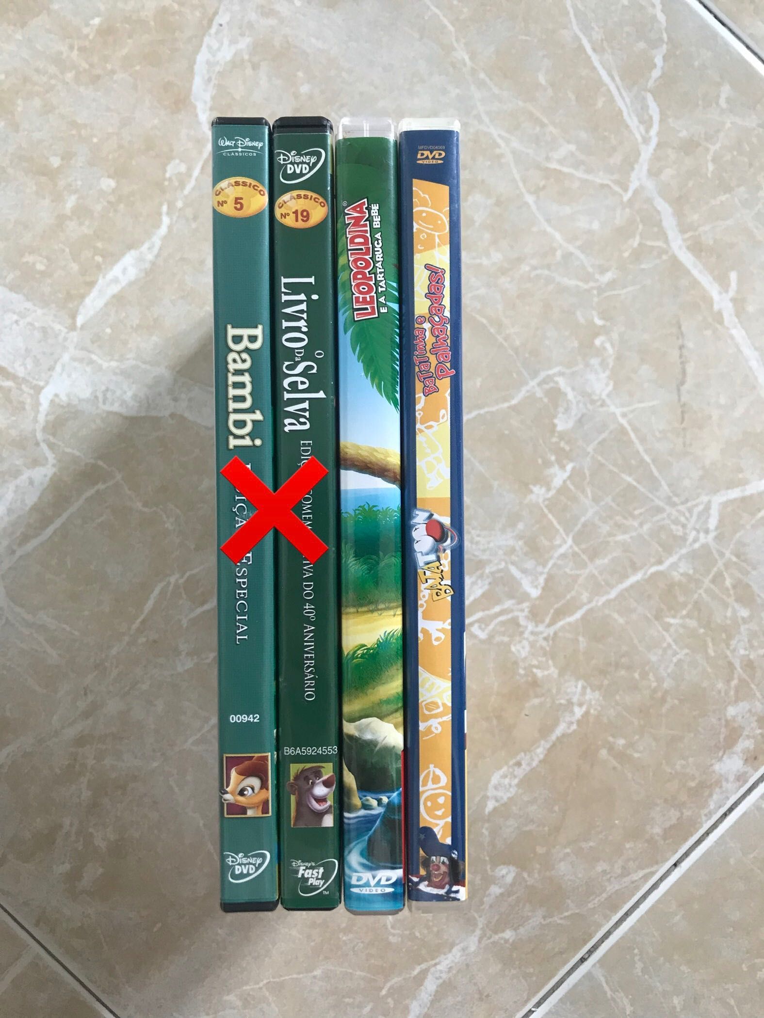 Diversos DVDs infantis