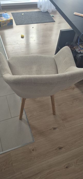 Krzesła do salonu