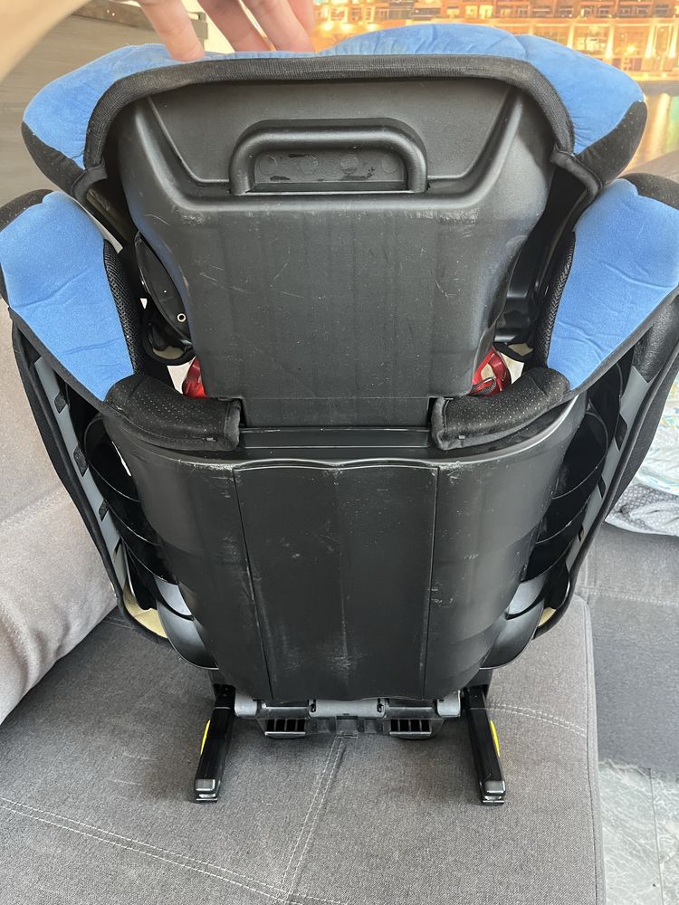 Автокрісло RECARO Monza Nova 2