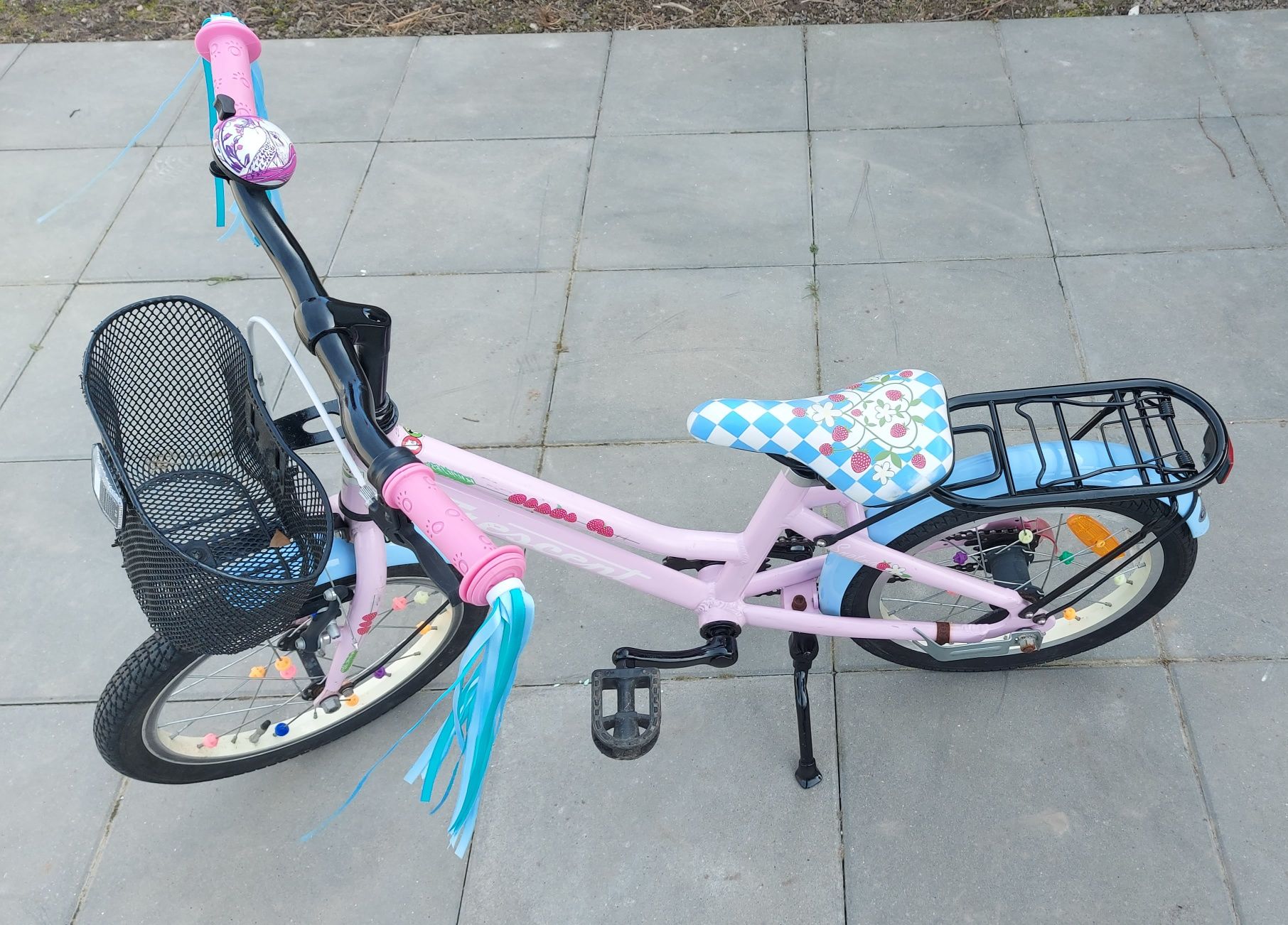 Rower / rowerek dla dziewczynki 16 z koszykiem.  Aluminiowa rama