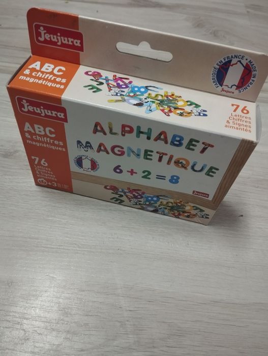 Drewniane magnesy literki cyferki znaki alfabetagnetyczny Jeujura