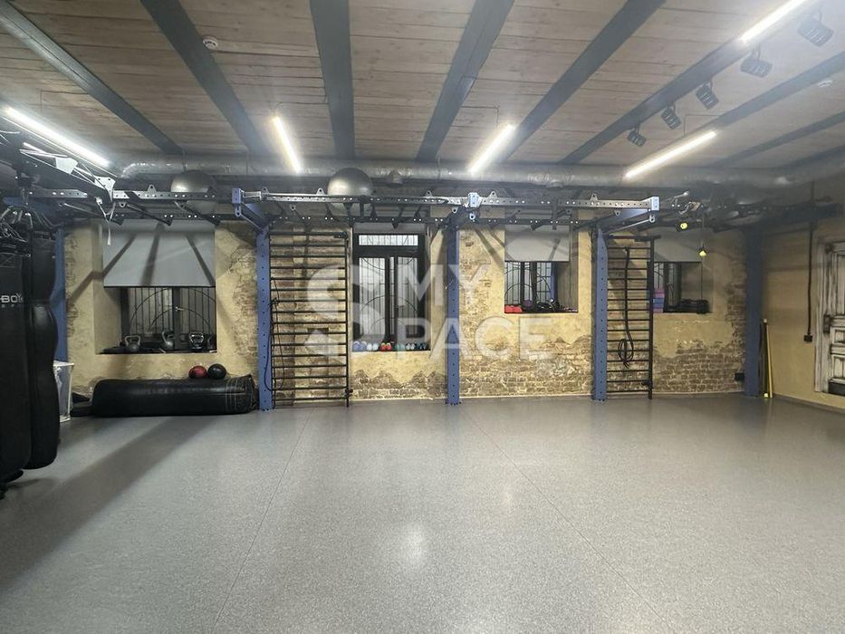 вул. Ярославів Вал, 17Б