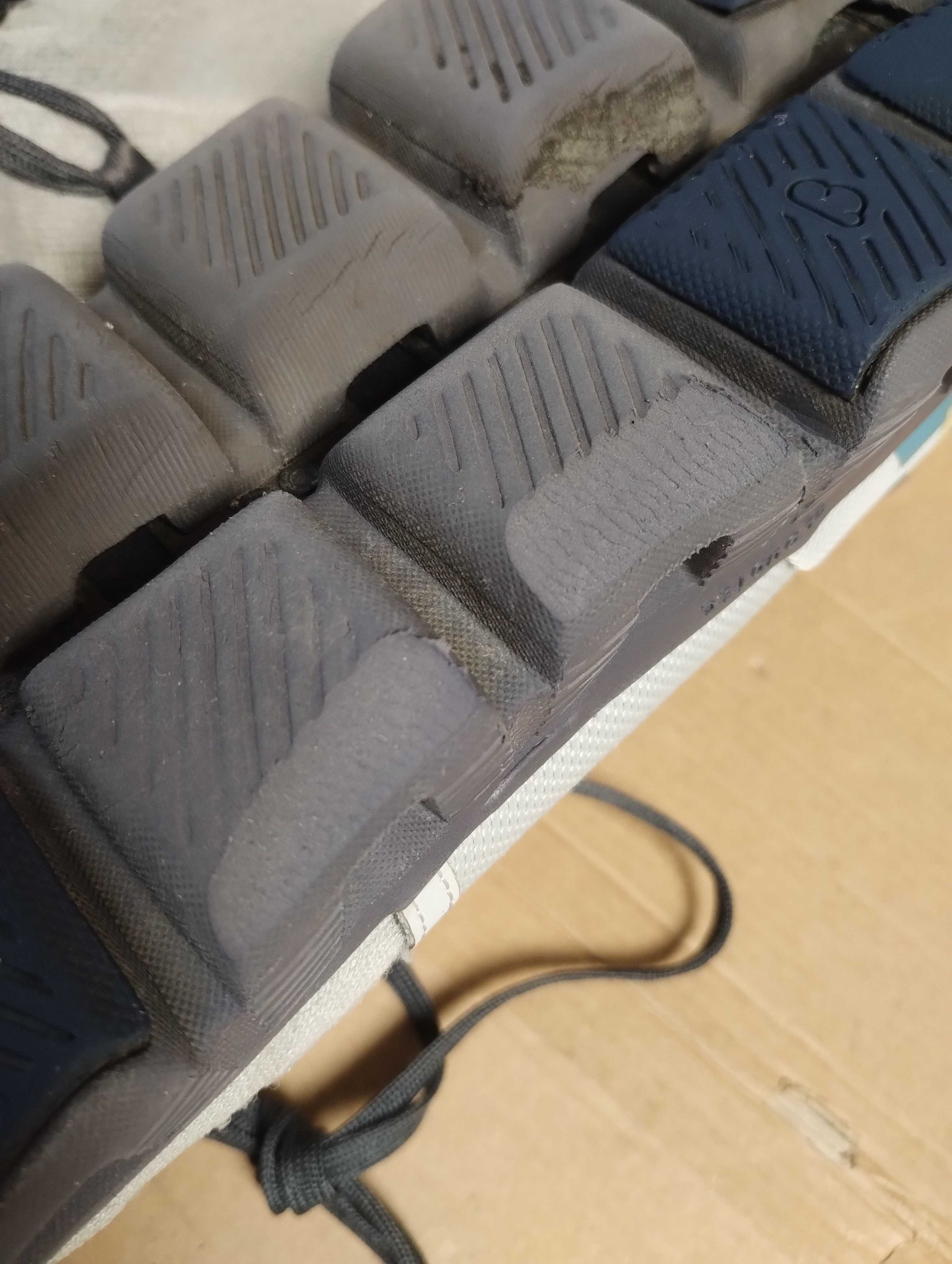 Buty do biegania sneakersy ON Running Cloud X roz 46