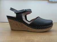 Koturny buty skórzane czarne MANITU r. 36