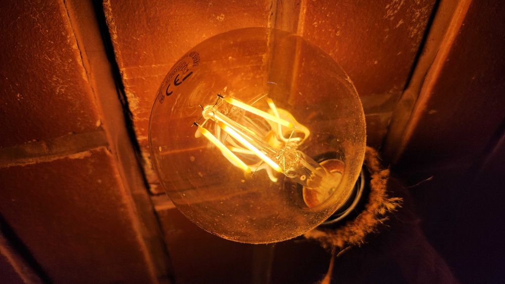 Elektryk Instalacje Elektryczne Teletechniczne Montaż Ekspertyzy SMART