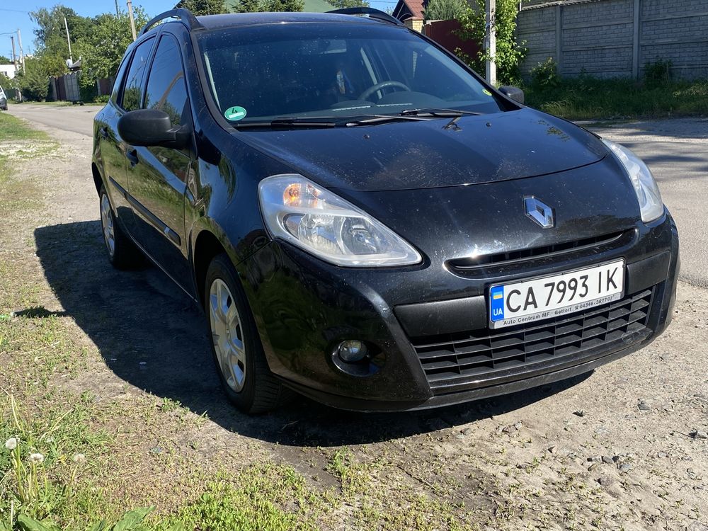 RENAULT Clio дизель универсал. 2010 г. К9К