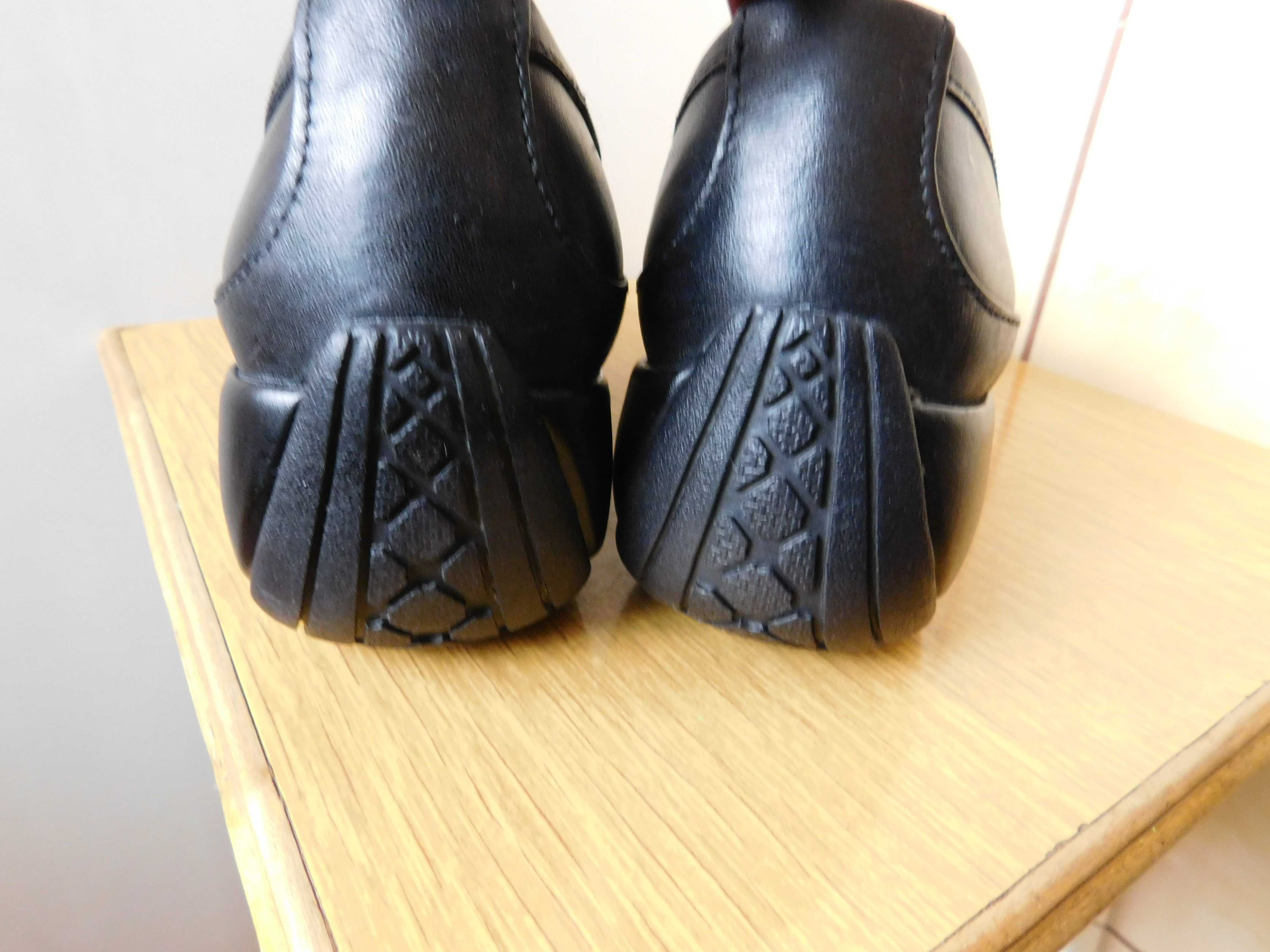 Rockport by Adidas półbuty mokasyny skórzane rozm. 38 wkładka 24,5 cm