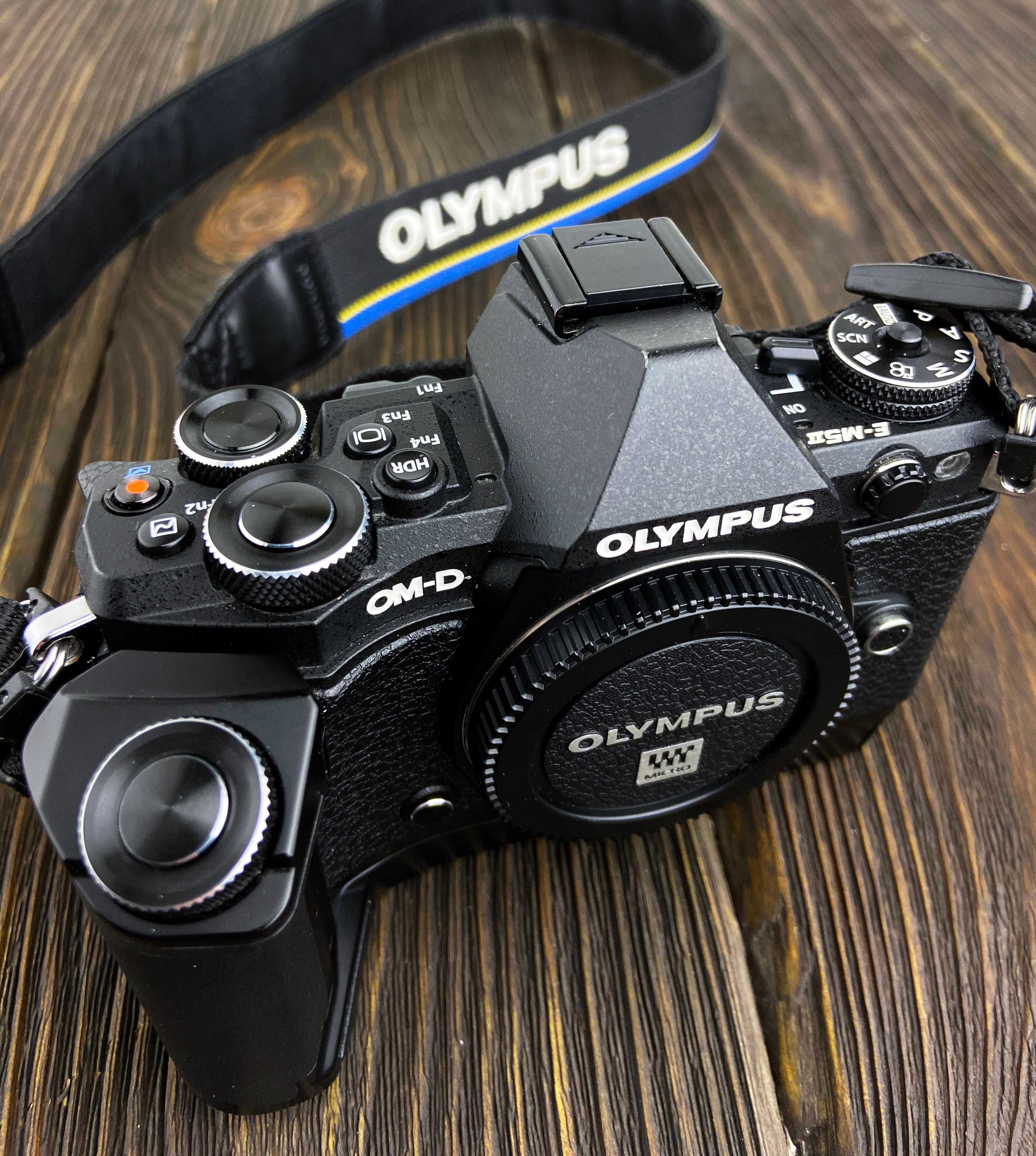 Фотоаппарат OLYMPUS OM D EM5 II