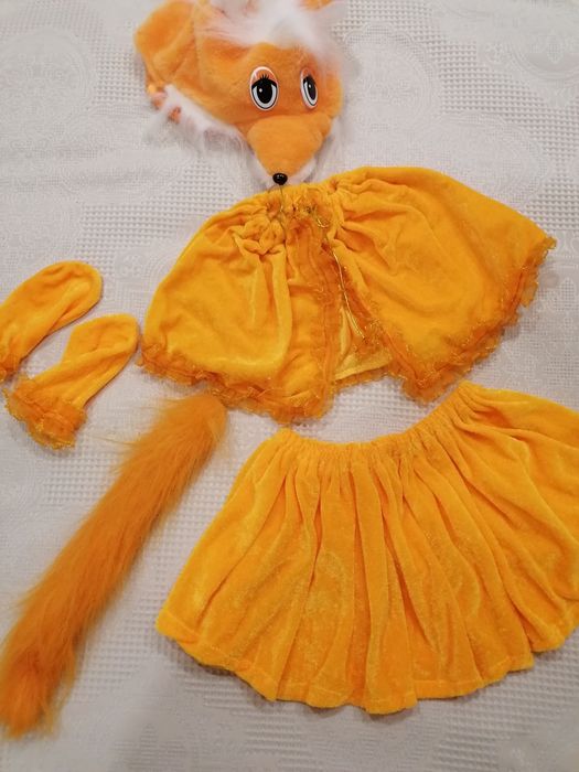 Новий новорічний костюм лисички