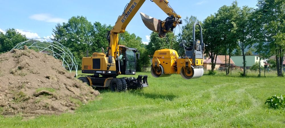 Usługi koparką gąsienicowa i kołowa rototilt sprzętem budowlanym