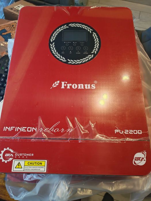НАЛИЧИЕ Гибридный инвертор PowMR Fronus 12V-230V 1800W (пик 2200W)