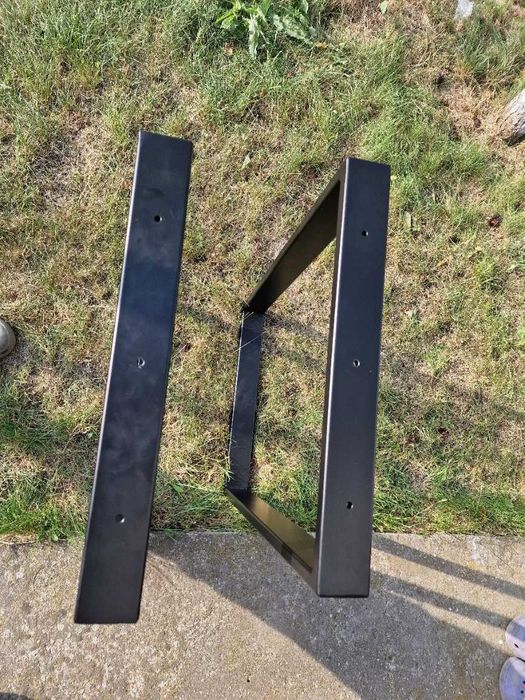 Komplet nóg stalowych malowanych proszkowo czarny mat
