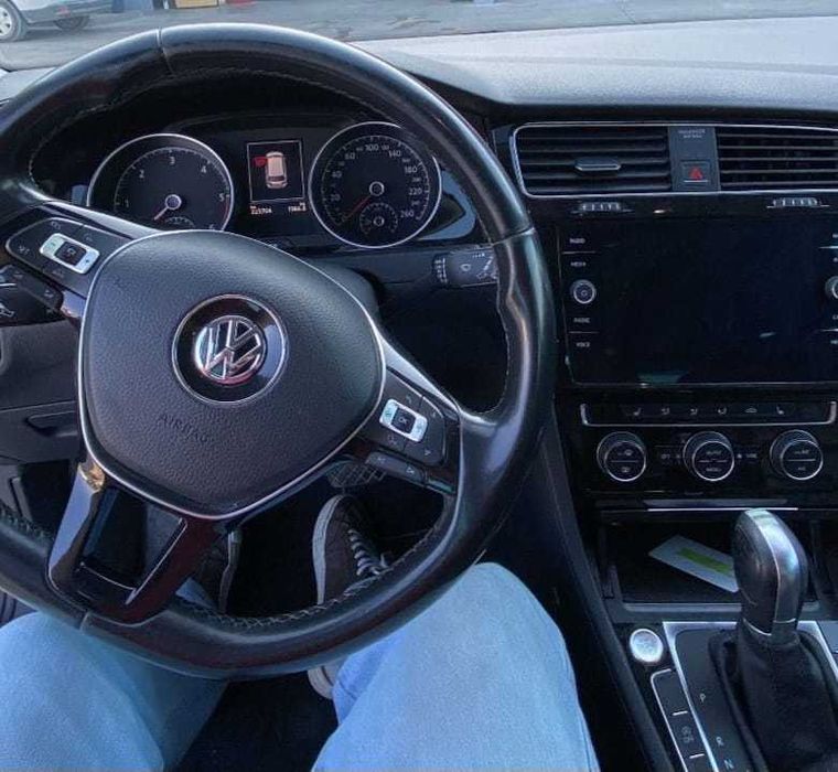 Volkswagen GOLF VII variant diesel golf V. 1.6 TD