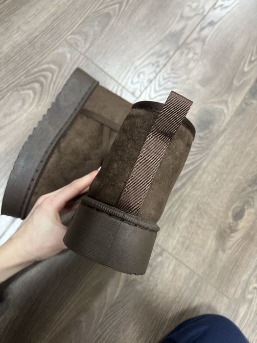 Продам зимові уги нові , теплі зручні