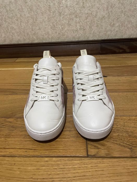 Стильные кроссовки кеды бренда Michael Kors из натуральной кожи