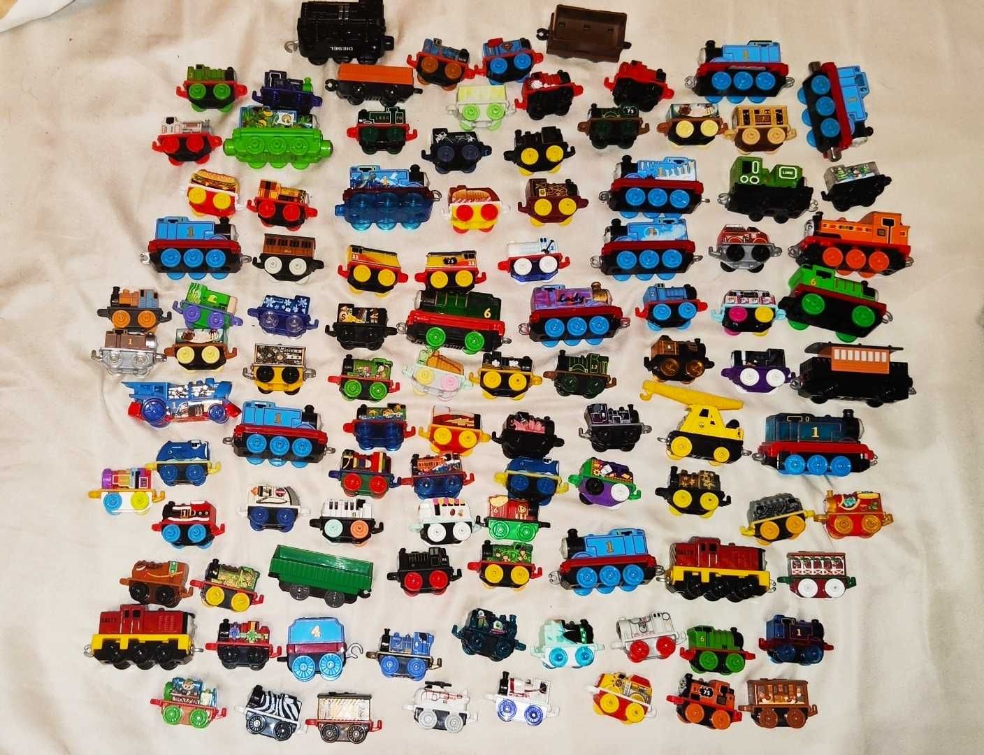 Super Stacja Tomek i przyjaciele, do tego rozne (Mini)-Wagony