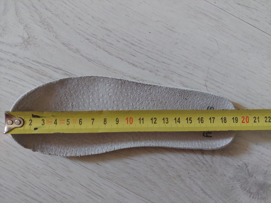 Tenisówki Sinsay w kwiatki / stan bdb / 19,5 cm rozm. 30