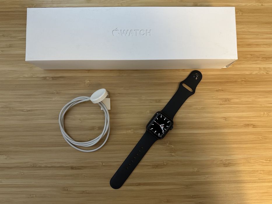 Apple Watch 5 40mm GPS Space Gray