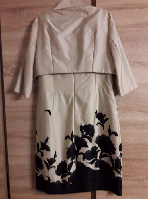 Sukienka rozmiar 46 żakiet