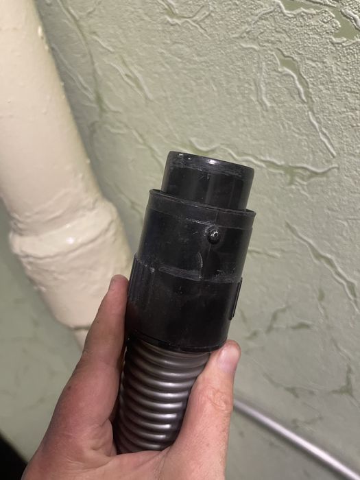 Шланг для пылисоса .