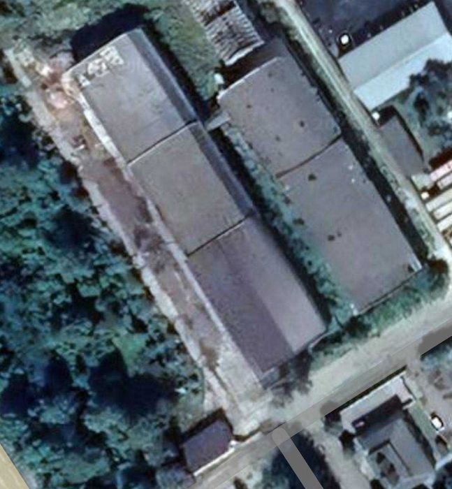 Шпоновий завод на трасі І.Франківськ - Львів