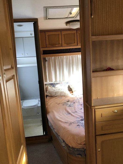 Przyczepa kenpingowa Knaus dmc 1300 z przedsionkiem