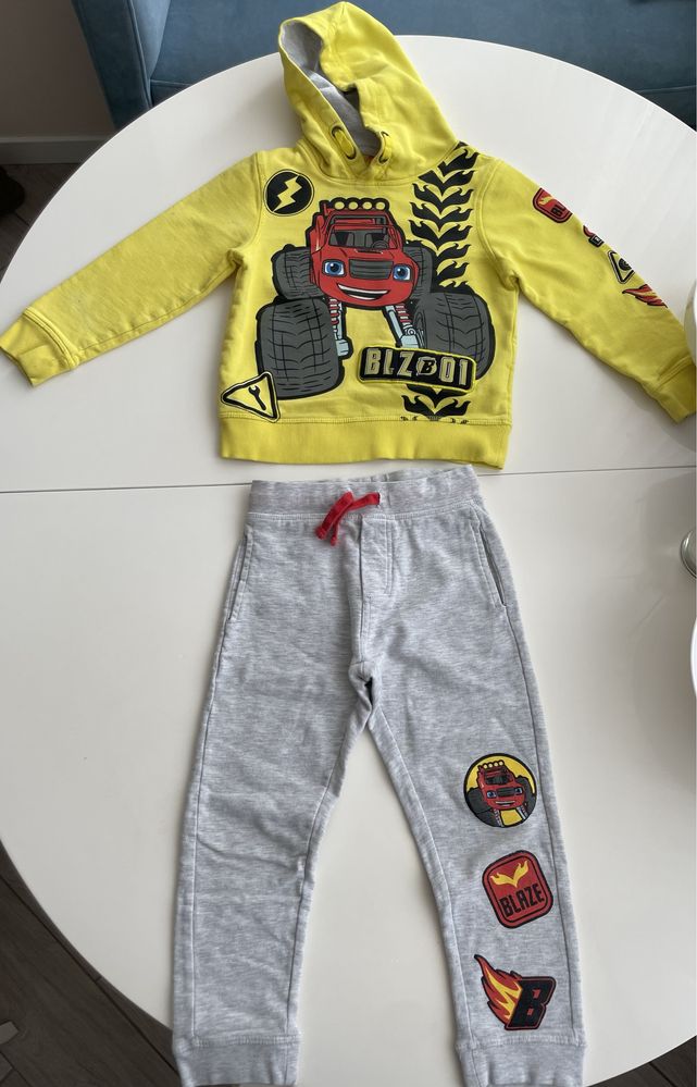 Carter’s 4-5 роки дві флісові домашні піжамки, спортивний костюм