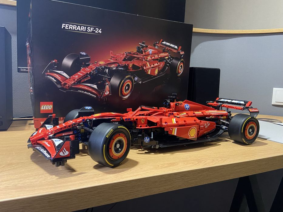 LEGO Technic Ferrari SF-24 Formula 1