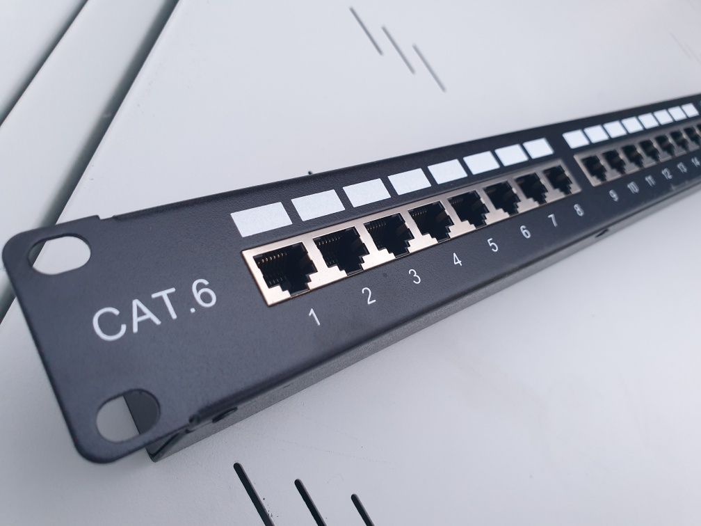 Cat 6 panel Delock 19″ panel połączeniowy sprzęgający 24 porty Cat.6