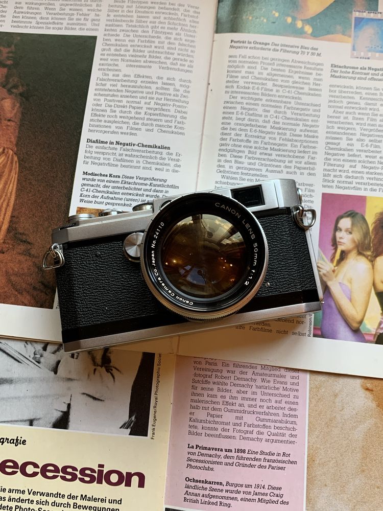 Canon Model L1 EP з об’єктивом Canon 50mm f/1.2