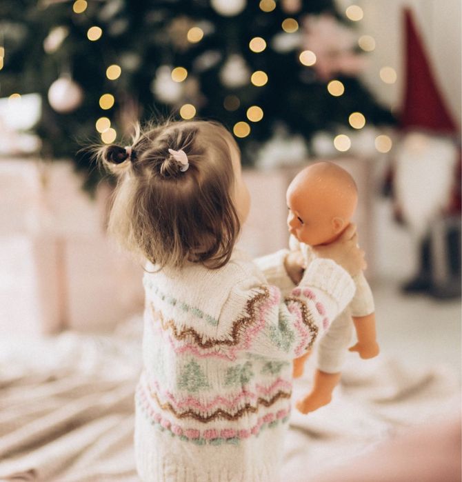 Новорічний светр в’язаний Zara