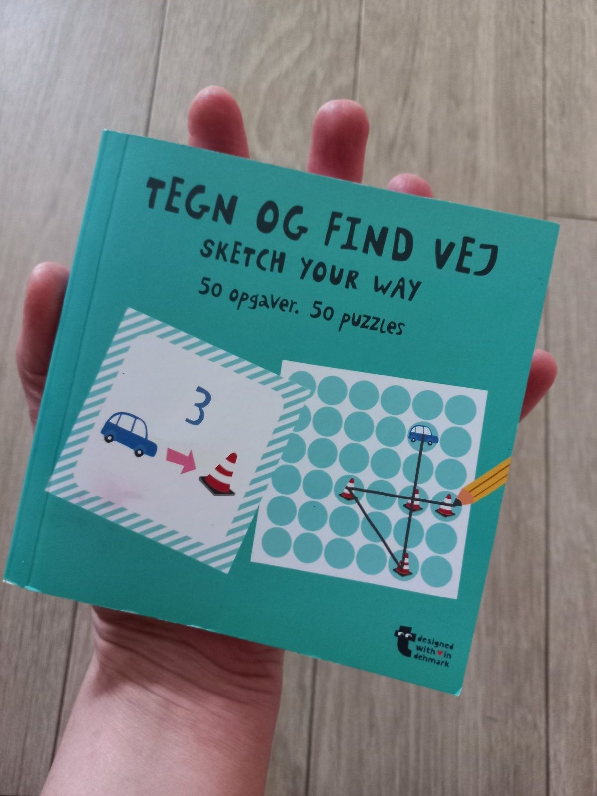 Книга "Tegn og Find Vej: Sketch Your Way