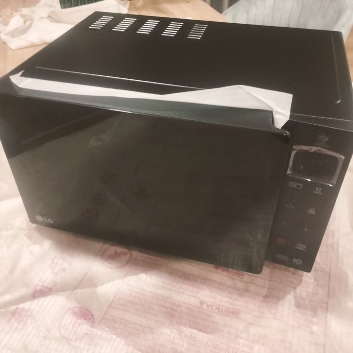 Micro-ondas LG com grill e iogurteira