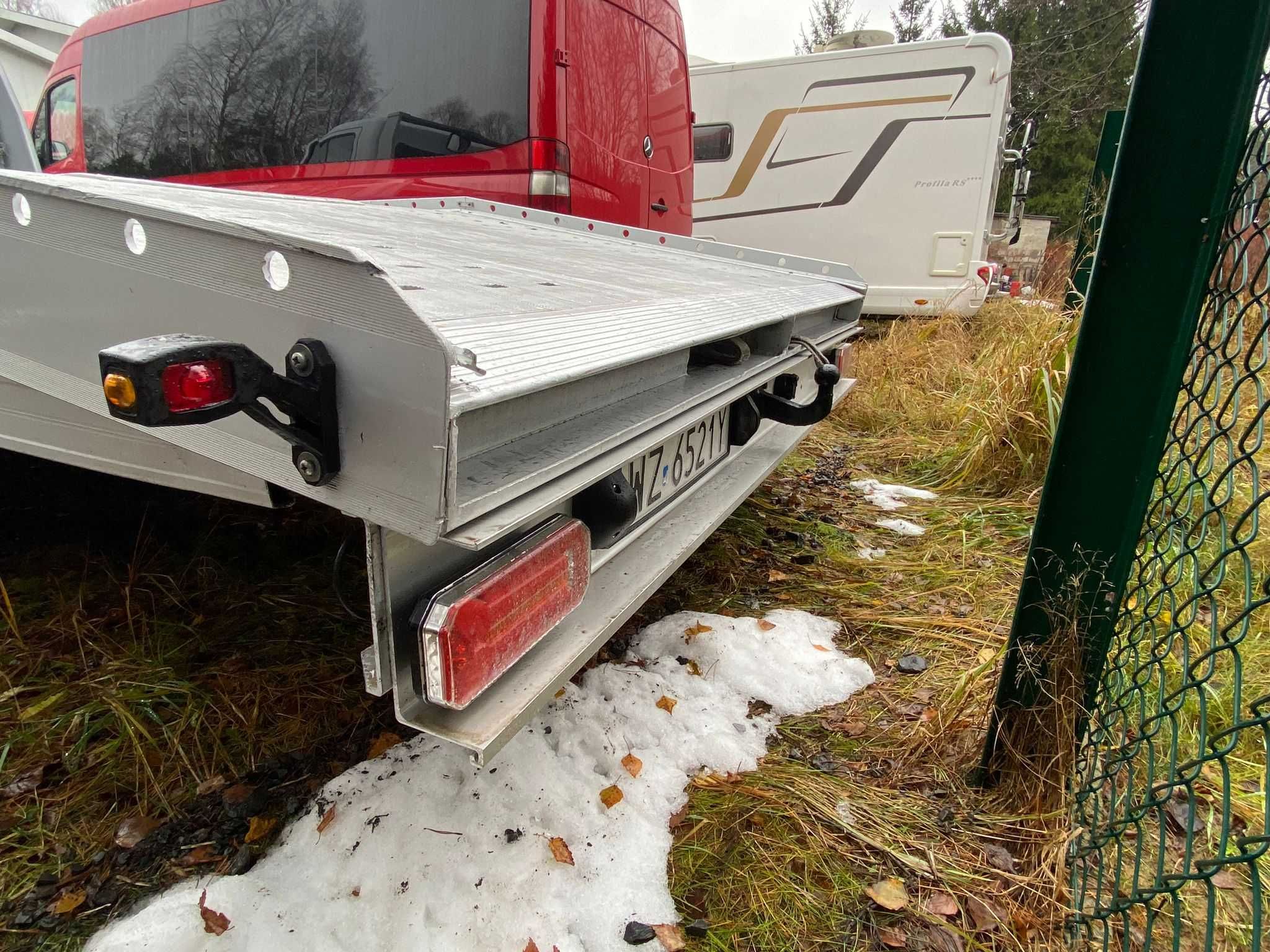 Laweta najazd Wynajem Autolawety autolaweta Lawet Pomoc Drogowa transp