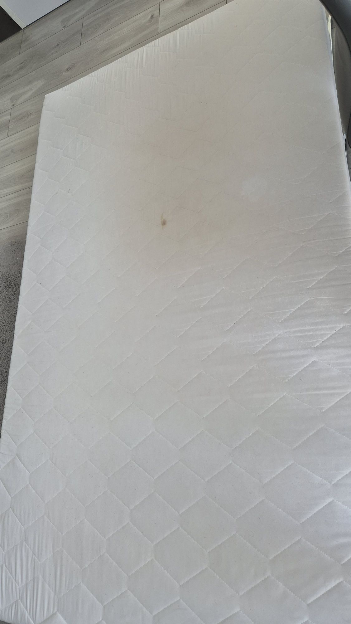 Materac miekki/średnio twardy 120/200