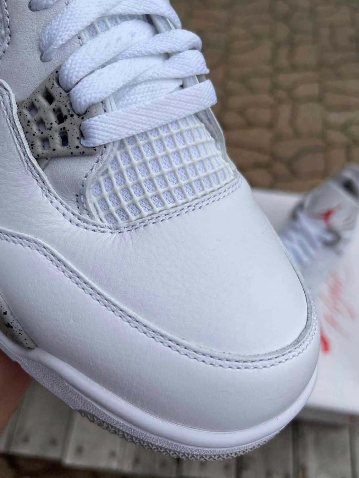 "Buty męskie Jordan 4 Retro" Oreo Biały Roz 39